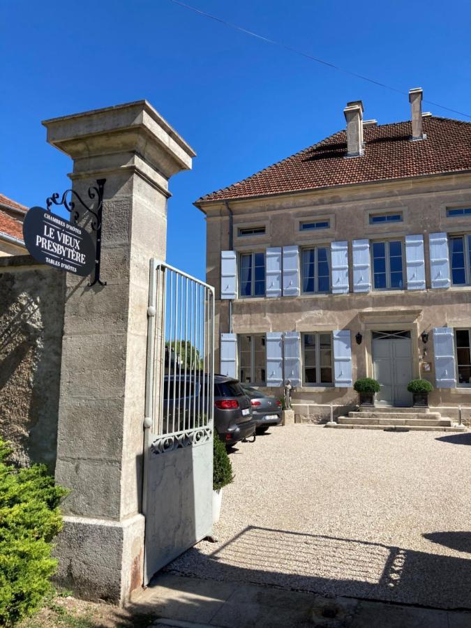 Le Vieux Presbytere Confracourt Екстер'єр фото